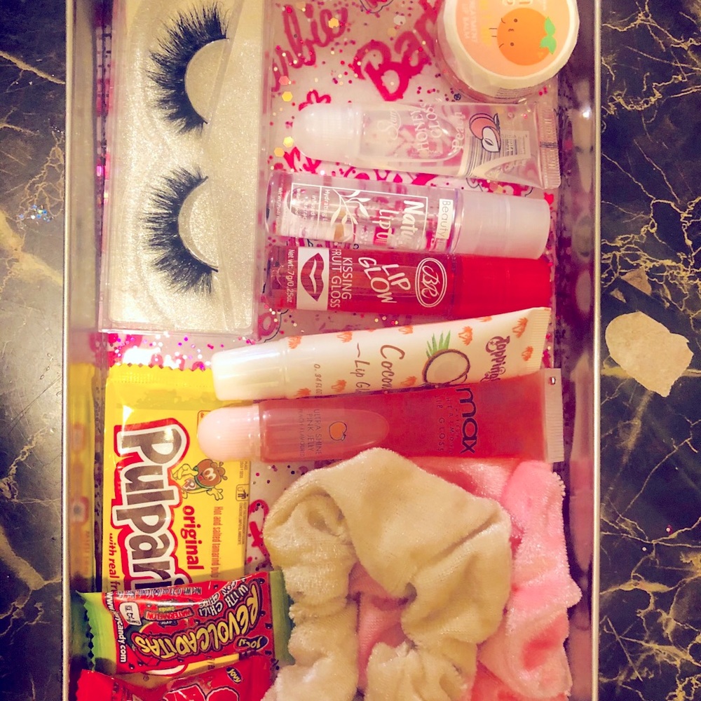 Barbie Rolling Tray Bundle